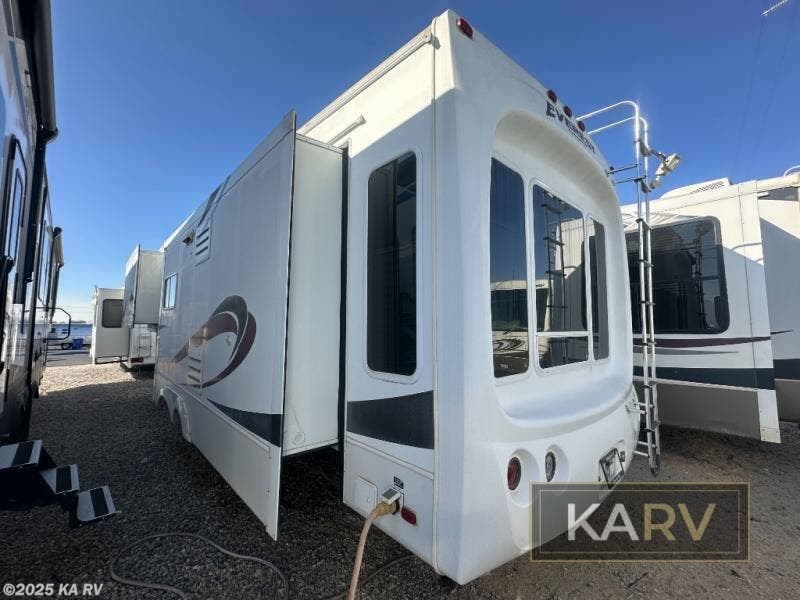 Used 2007 Keystone Everest 323K available in Desert Hot Springs, California