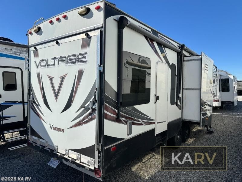 Used 2014 Dutchmen Voltage V-Series V3305 available in Desert Hot Springs, California