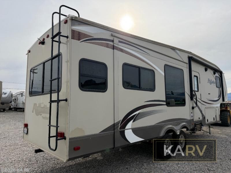 Used 2016 Grand Design Reflection 303RLS available in Desert Hot Springs, California