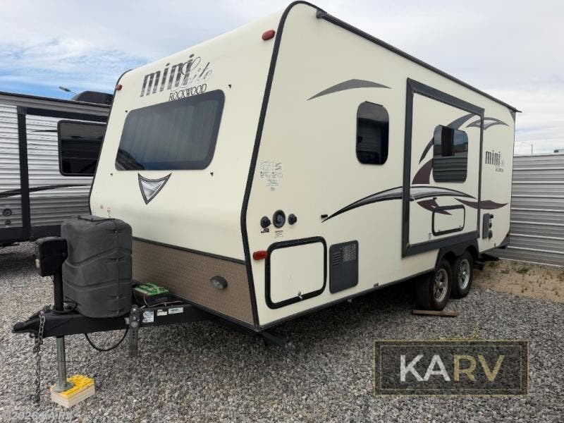 2017 Rockwood Mini Lite 2109S by Forest River from KA RV in Desert Hot Springs, California