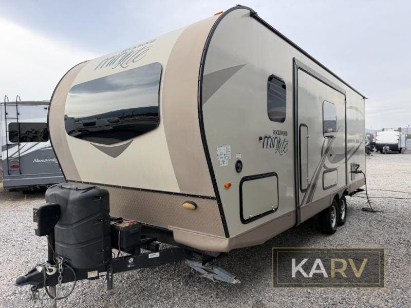Used 2018 Forest River Rockwood Mini Lite 2507S available in Desert Hot Springs, California