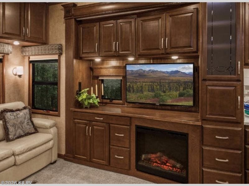 2017 Mobile Suites 44 Houston by DRV from KA RV in Desert Hot Springs, California