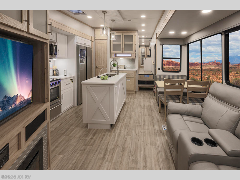 2023 Avenue 36BRM by Alliance RV from KA RV in Desert Hot Springs, California