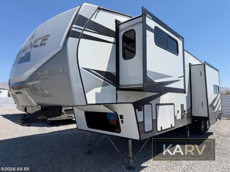 2023 Avenue 36BRM by Alliance RV from KA RV in Desert Hot Springs, California