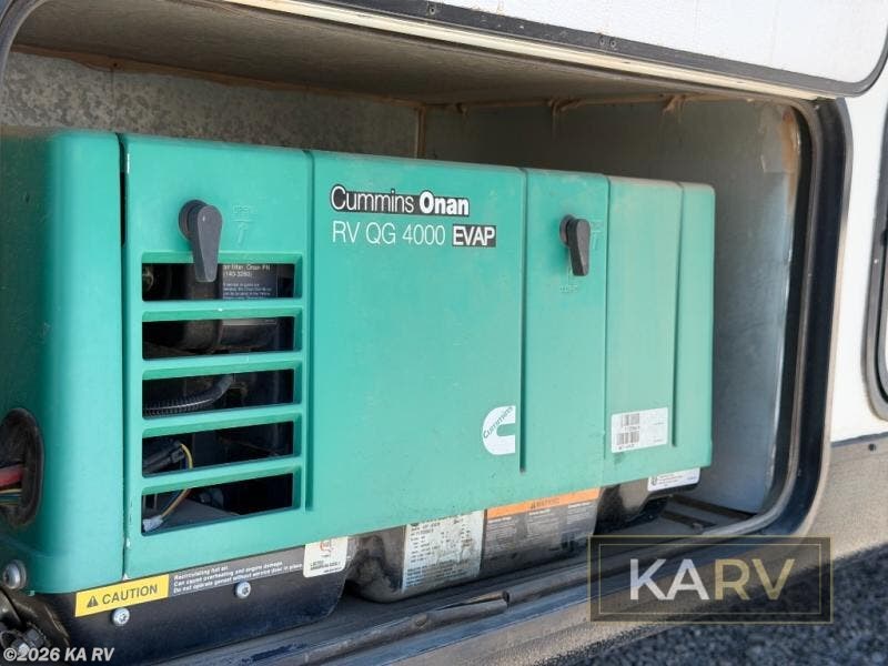 Used 2018 Pacific Coachworks Panther 25FSB available in Desert Hot Springs, California