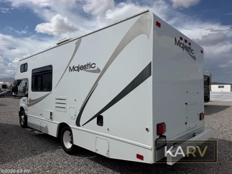 2013 Thor Motor Coach Majestic 23A - Used Class C For Sale by KA RV in Desert Hot Springs, California