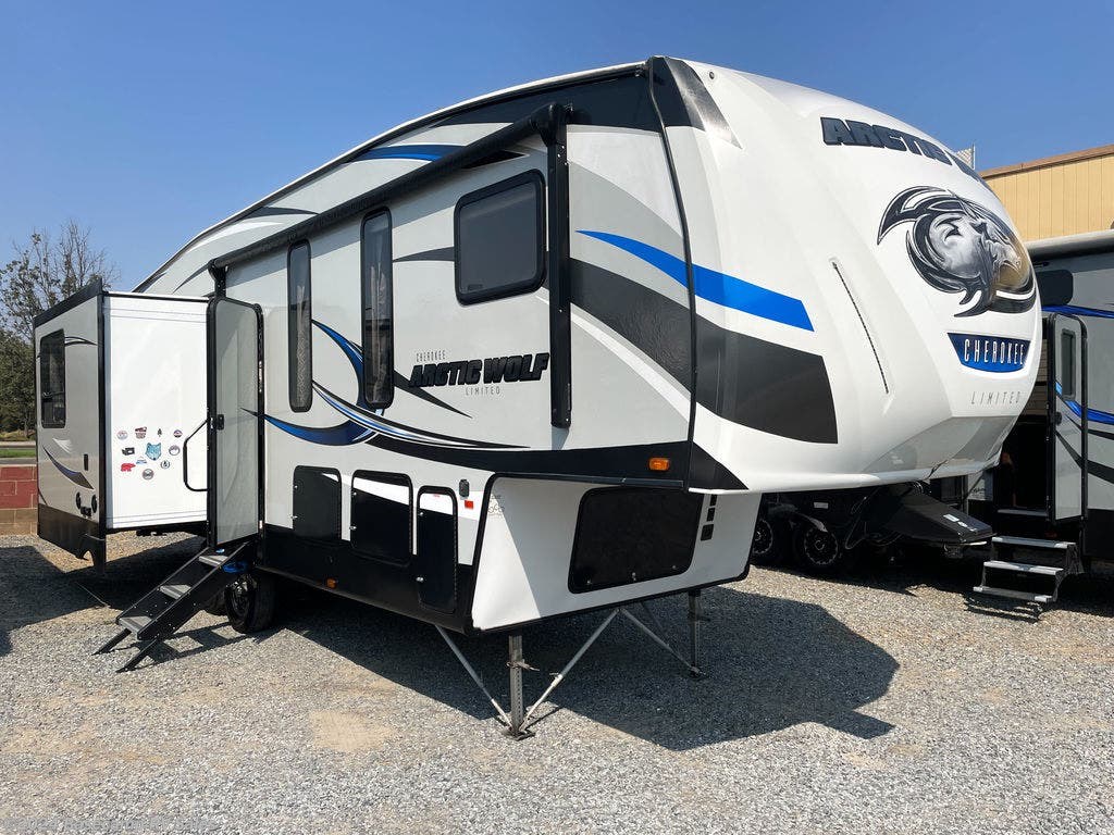 2018 Forest River Arctic Wolf 295QSL8 RV for Sale in Rocklin, CA 95677 ...