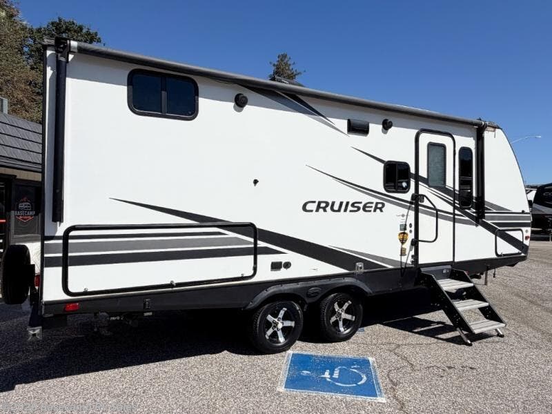 Used 2022 CrossRoads Cruiser Aire CR22BBH available in Rocklin, California