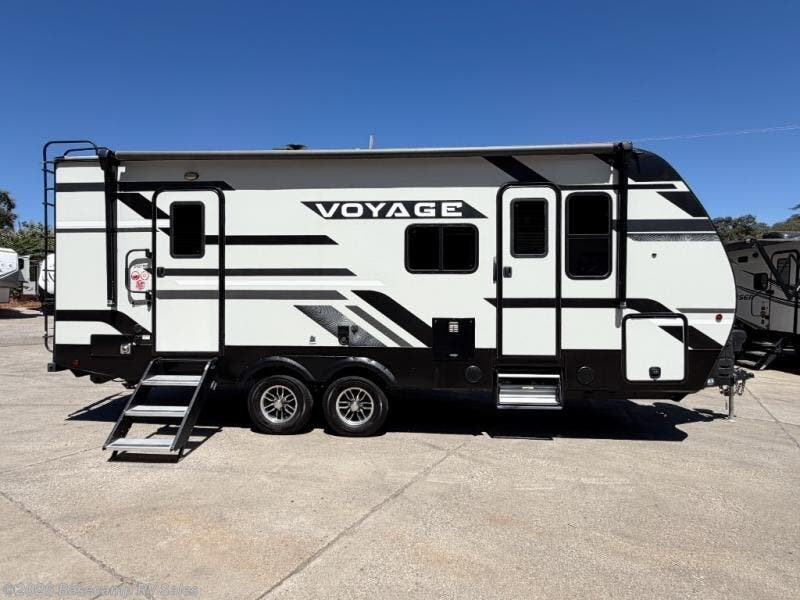 2023 Winnebago Voyage 2427RB - Used Travel Trailer For Sale by Basecamp RV Sales in Rocklin, California