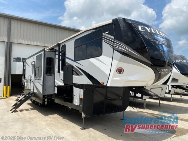 2021 Heartland Cyclone 4006 RV for Sale in Tyler, TX 75706 | 449286A ...