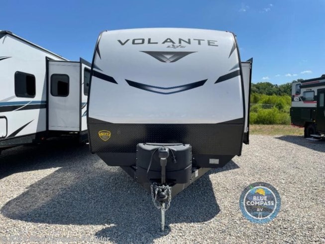 2022 CrossRoads Volante VL32SB - New Travel Trailer For Sale by ExploreUSA RV Supercenter - TYLER, TX in Tyler, Texas