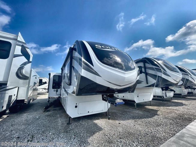 2023 Solitude 391DL by Grand Design from Blue Compass RV Tyler in Tyler, Texas