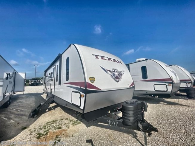 2024 Texan 34BH by CrossRoads from Blue Compass RV Tyler in Tyler, Texas