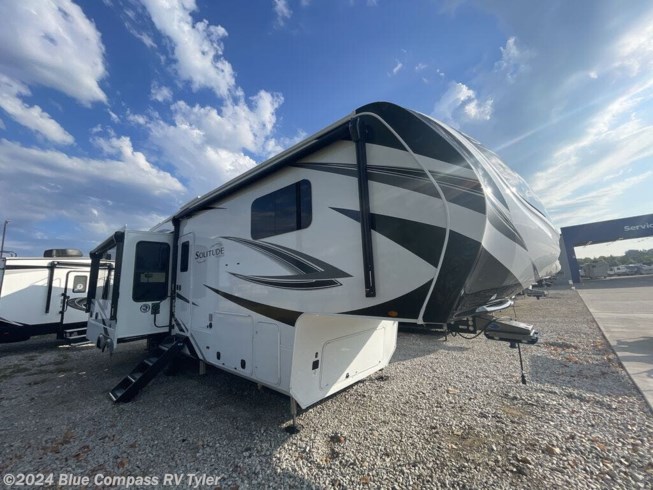 2024 Solitude 310GK by Grand Design from Blue Compass RV Tyler in Tyler, Texas