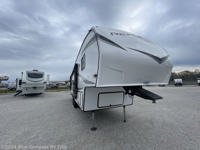 2024 Reflection 100 Series 27BH by Grand Design from Blue Compass RV Tyler in Tyler, Texas