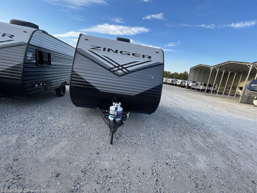 2026 Zinger Lite 12BH by CrossRoads from Blue Compass RV Tyler in Tyler, Texas