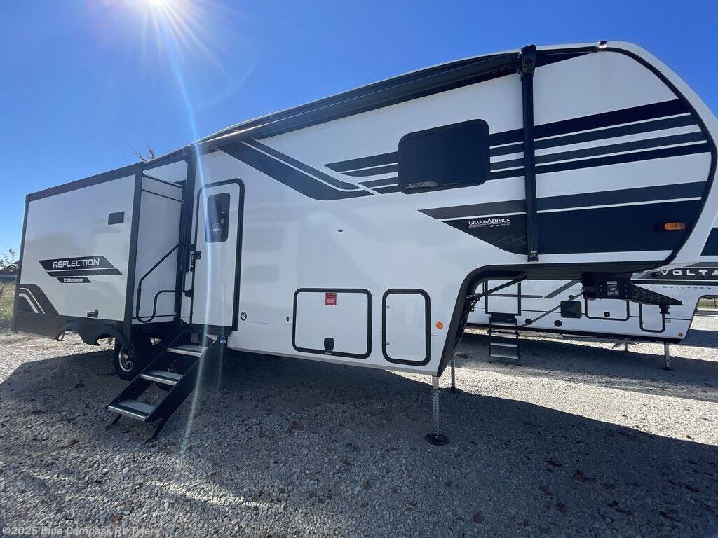 2026 Reflection 100 Series 28RL by Grand Design from Blue Compass RV Tyler in Tyler, Texas