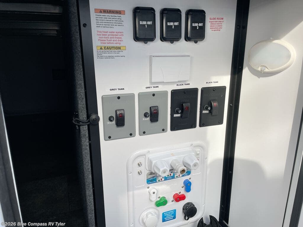 2025 Paradigm 395DS by Alliance RV from Blue Compass RV Tyler in Tyler, Texas