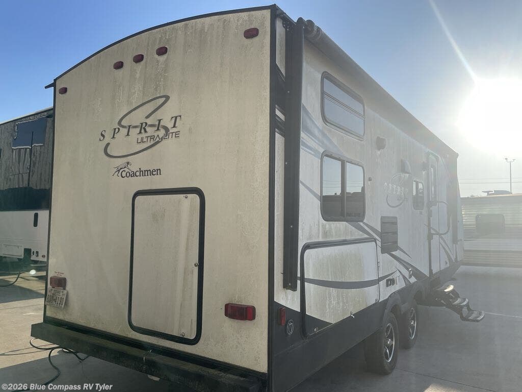 Used 2019 Coachmen Spirit Ultra Lite 2454BH available in Tyler, Texas