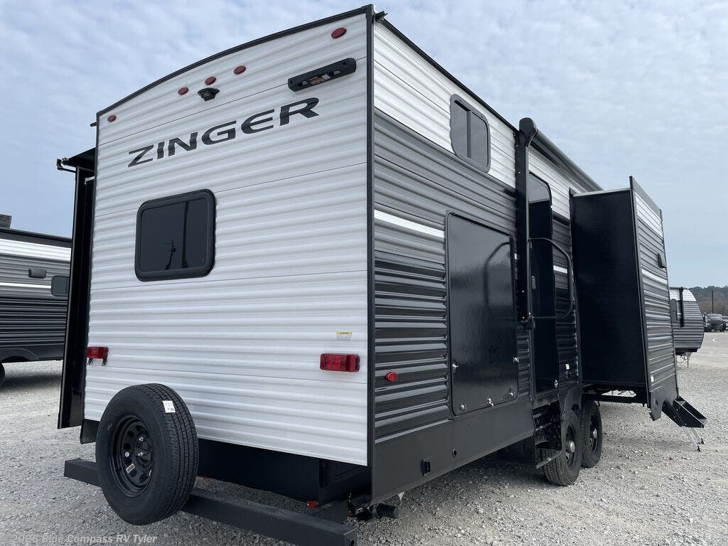New 2026 CrossRoads Zinger 331BH available in Tyler, Texas