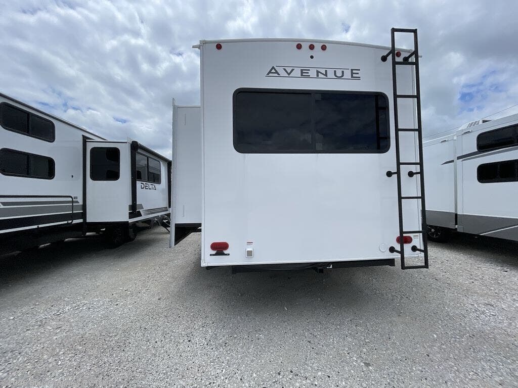 2026 Avenue 332RL by Alliance RV from Blue Compass RV Tyler in Tyler, Texas