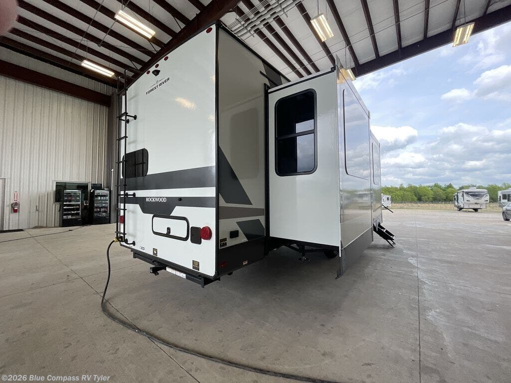 New 2026 Forest River Rockwood Signature 404SRK available in Tyler, Texas