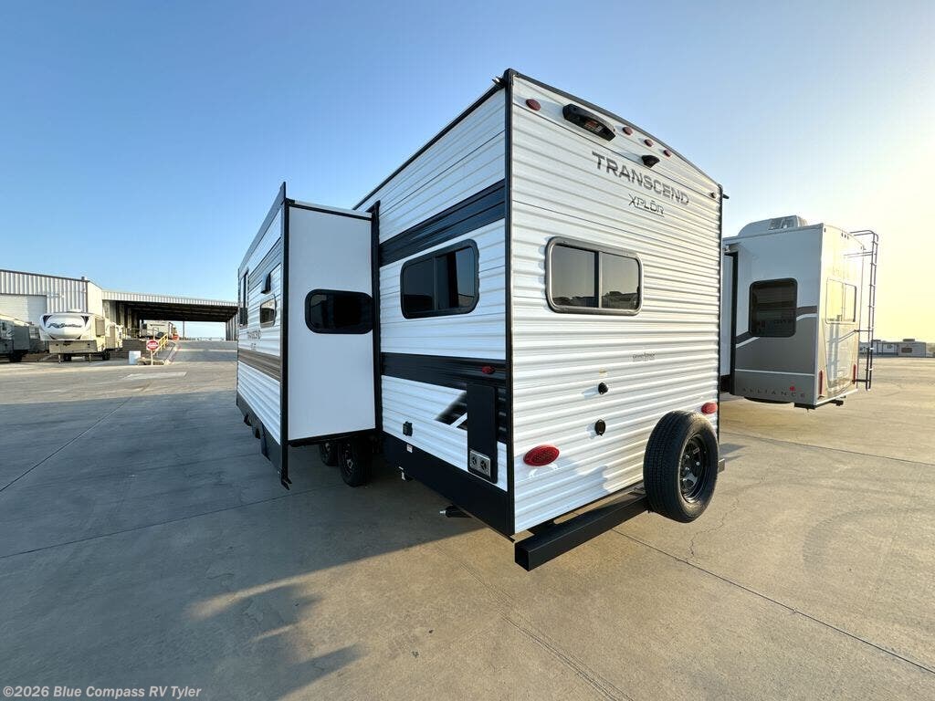 2025 Transcend Xplor 25MLX by Grand Design from Blue Compass RV Tyler in Tyler, Texas