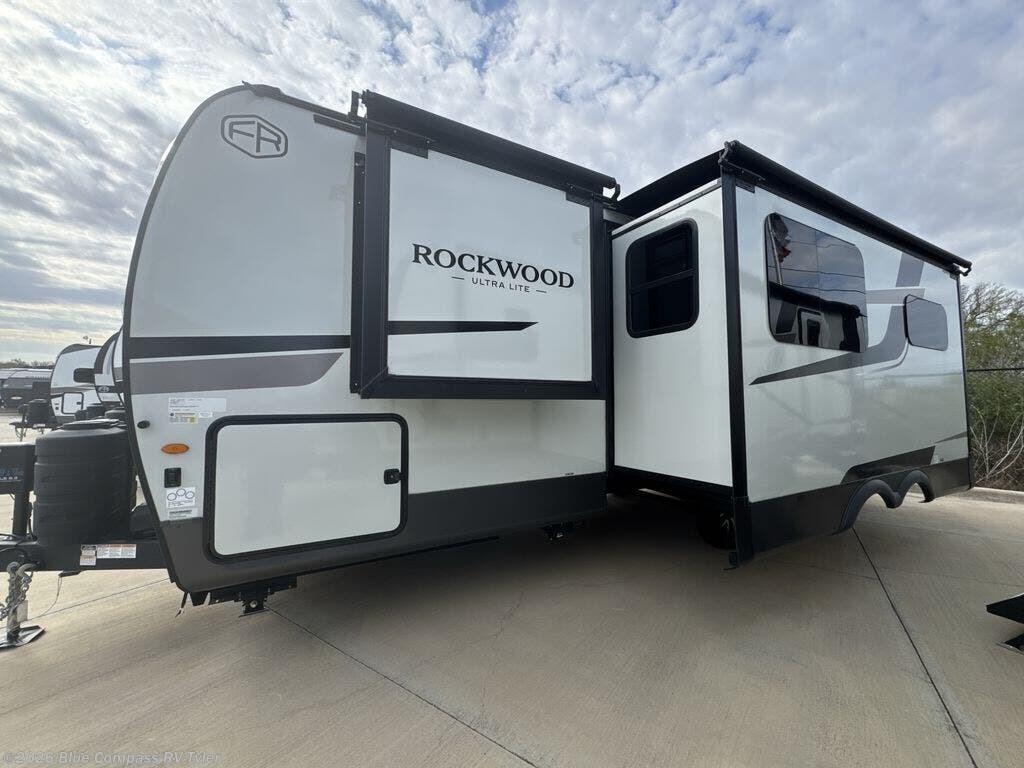 2026 Rockwood Ultra Lite 2606WS by Forest River from Blue Compass RV Tyler in Tyler, Texas