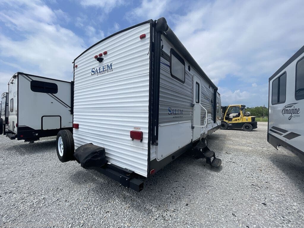 Used 2017 Forest River Salem 27DBK available in Tyler, Texas