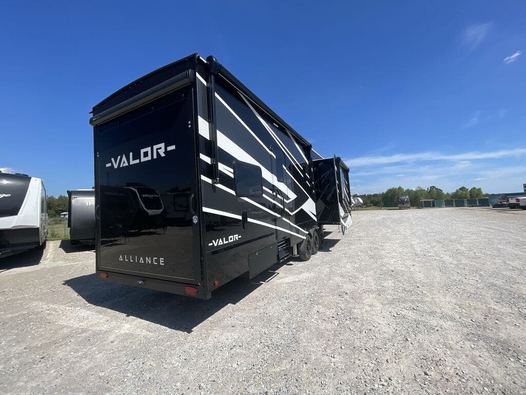 New 2027 Alliance RV Valor 44V14 available in Tyler, Texas