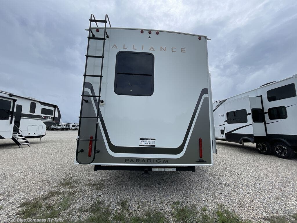 2027 Paradigm 382RK by Alliance RV from Blue Compass RV Tyler in Tyler, Texas