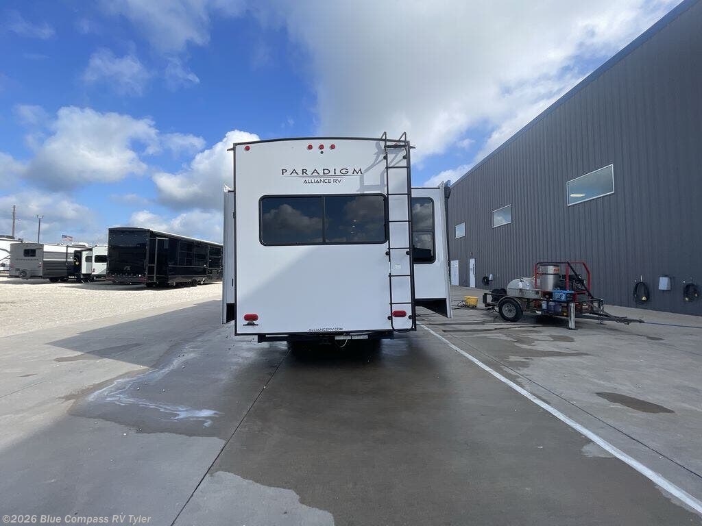 2021 Paradigm 370FB by Alliance RV from Blue Compass RV Tyler in Tyler, Texas