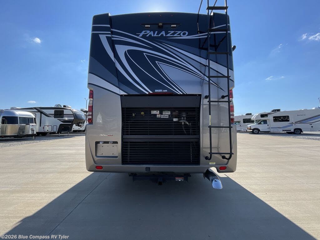2023 Palazzo 33.6 by Thor Motor Coach from Blue Compass RV Tyler in Tyler, Texas
