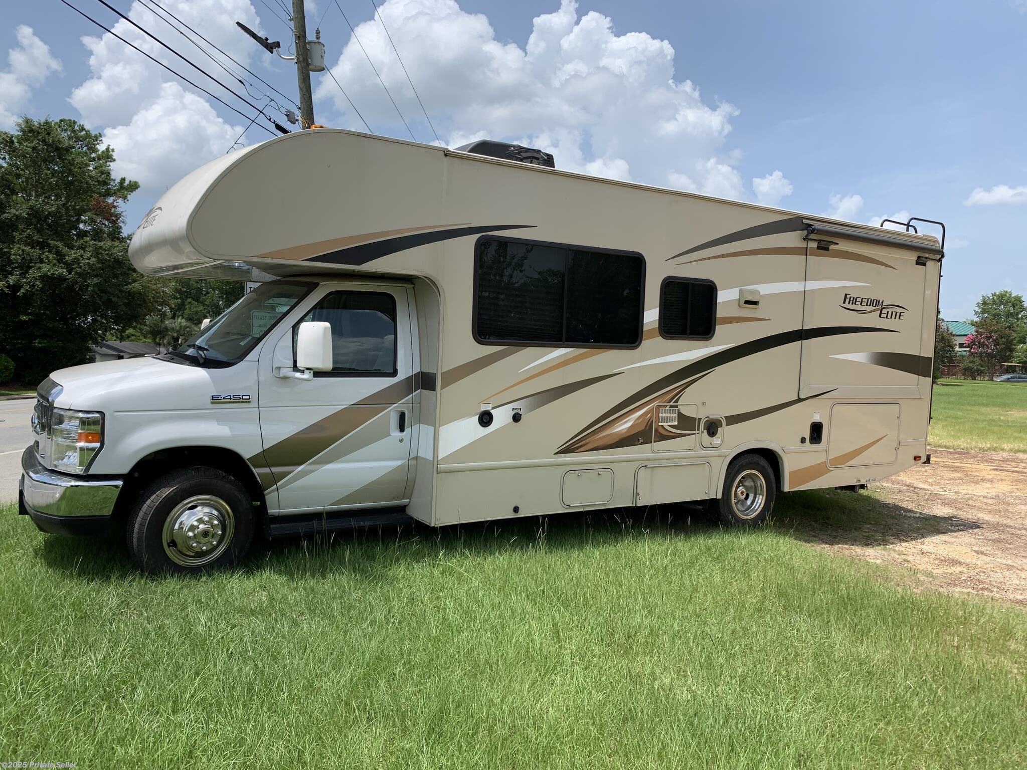 2017 Thor Motor Coach RV Freedom Elite 26 HE for Sale in Valdosta, GA