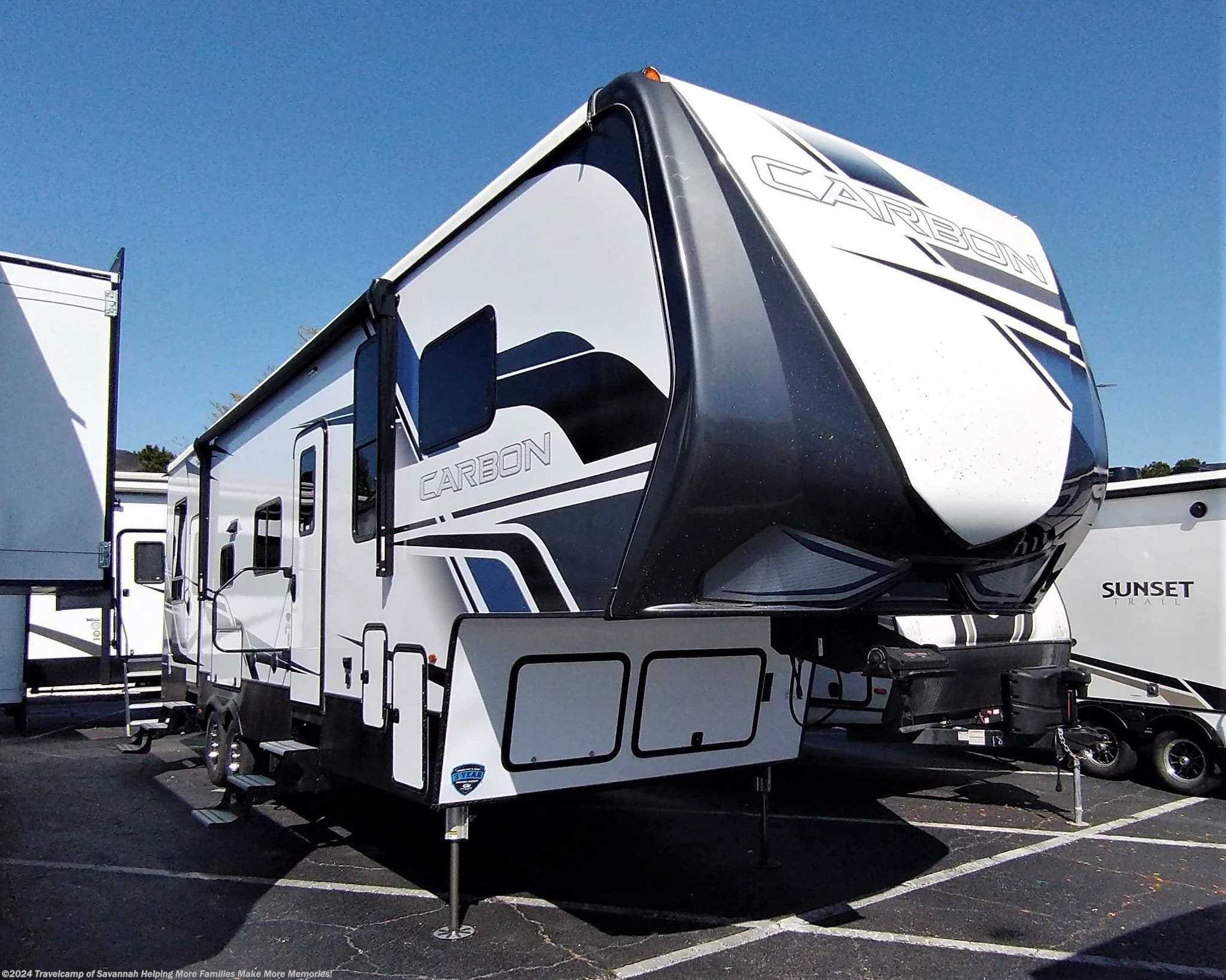 2022 Keystone Carbon 338 RV for Sale in Savannah, GA 31419 KRCB05576