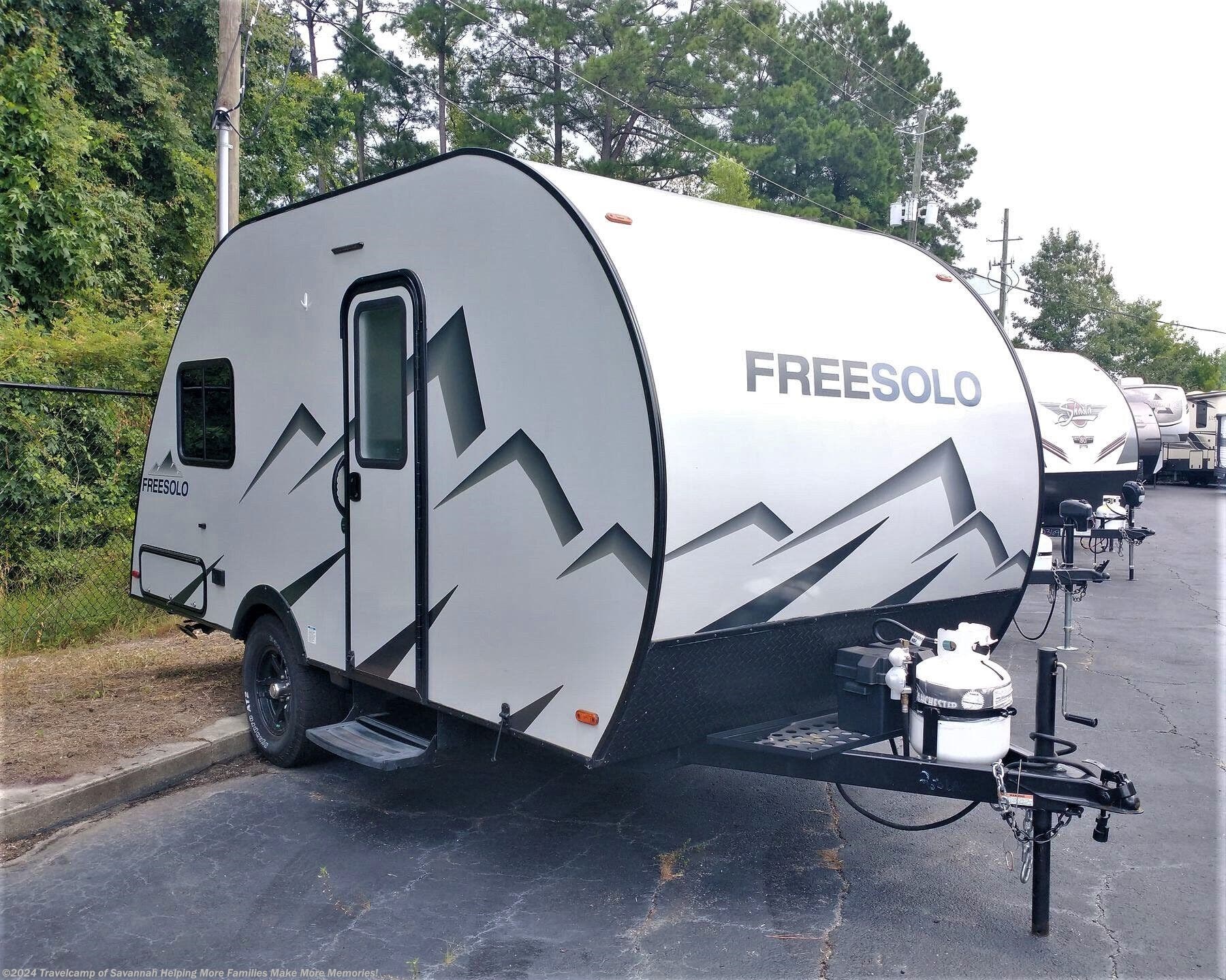 free solo fam travel trailer