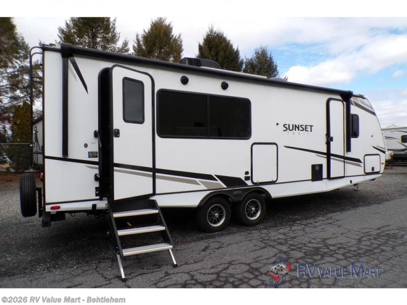 Used 2023 CrossRoads Sunset Trail SS256RK available in Bath, Pennsylvania
