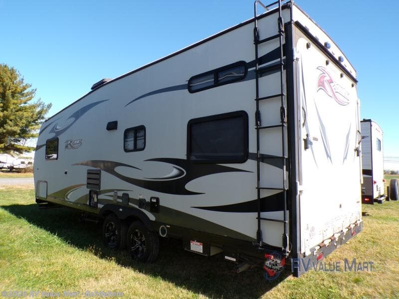 Used 2017 Pacific Coachworks Ragen 25FBSL available in Bath, Pennsylvania