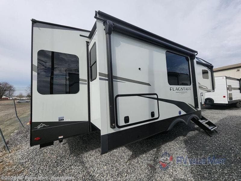New 2026 Forest River Flagstaff Classic F331RL available in Bath, Pennsylvania