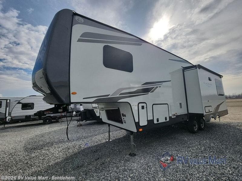 2026 Flagstaff Classic F331RL by Forest River from RV Value Mart - Behtlehem in Bath, Pennsylvania