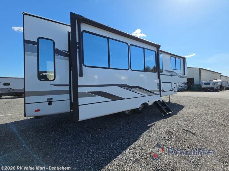 New 2026 Forest River Cherokee Sabre 32GKS available in Bath, Pennsylvania