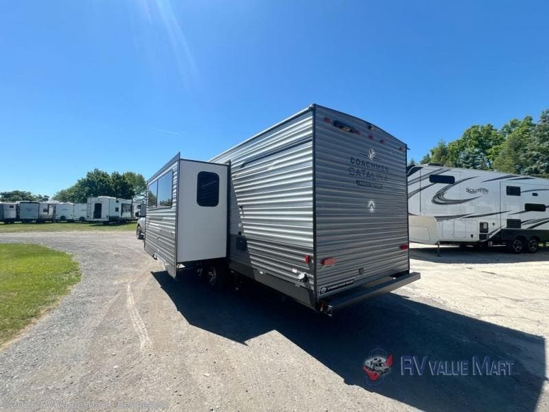 2026 Catalina Legacy Edition 263BHSCK by Coachmen from RV Value Mart - Behtlehem in Bath, Pennsylvania
