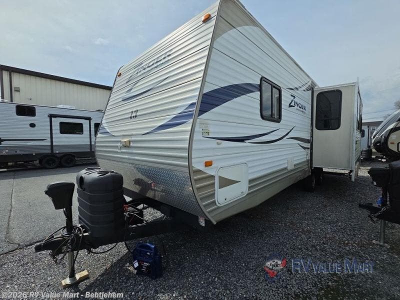 2012 Zinger ZT27RL by CrossRoads from RV Value Mart - Behtlehem in Bath, Pennsylvania