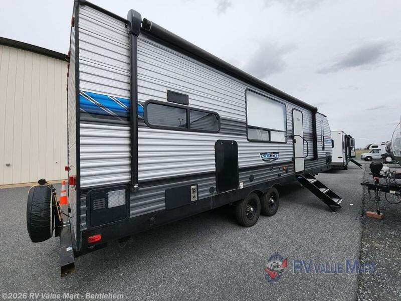 Used 2021 Forest River Salem 27RKS available in Bath, Pennsylvania