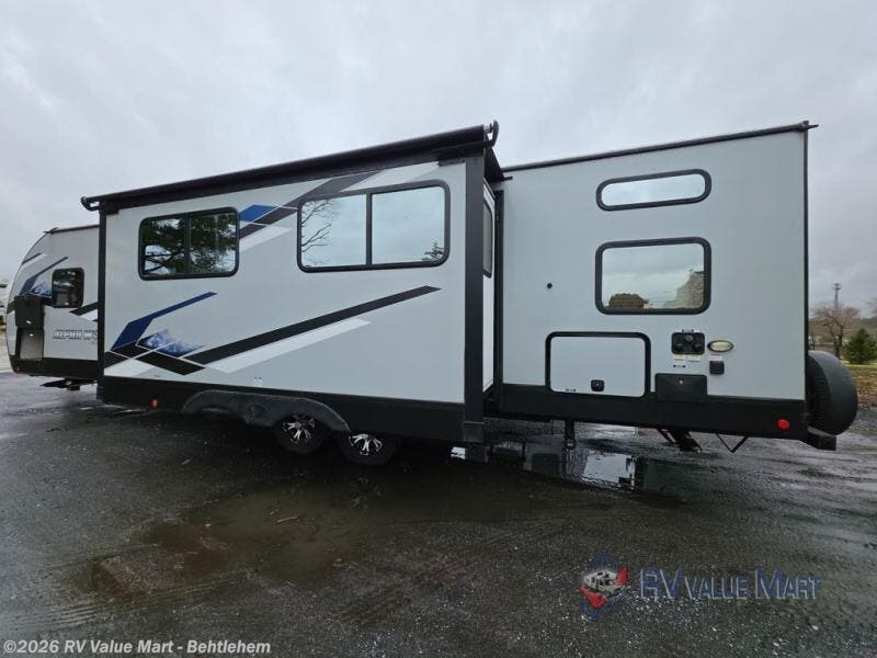 Used 2023 Forest River Cherokee Alpha Wolf 30DBH-L available in Bath, Pennsylvania