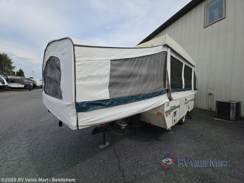 Used 2003 Palomino Yearling RL available in Bath, Pennsylvania