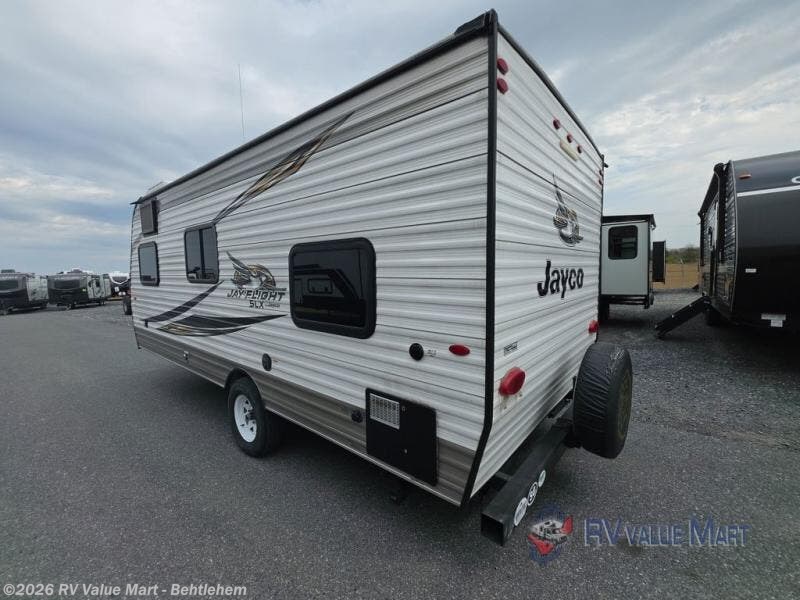 Used 2019 Jayco Jay Flight SLX 7 174BH available in Bath, Pennsylvania