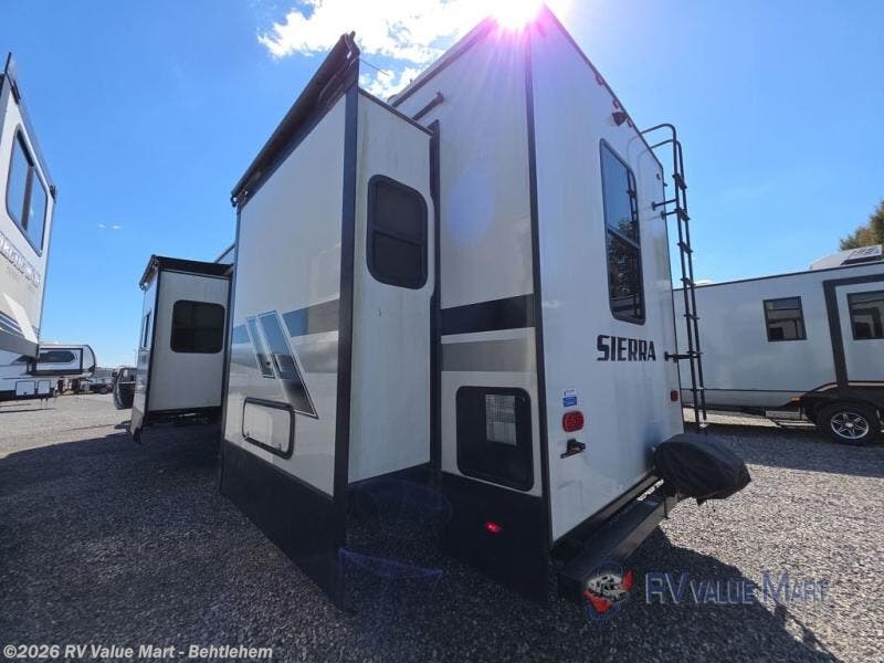 Used 2022 Forest River Sierra Luxury 38FKOK available in Bath, Pennsylvania