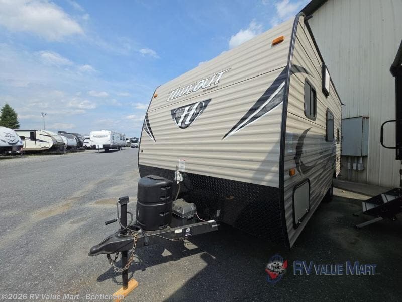 2018 Keystone Hideout Single Axle 175LHS - Used Travel Trailer For Sale by RV Value Mart - Behtlehem in Bath, Pennsylvania