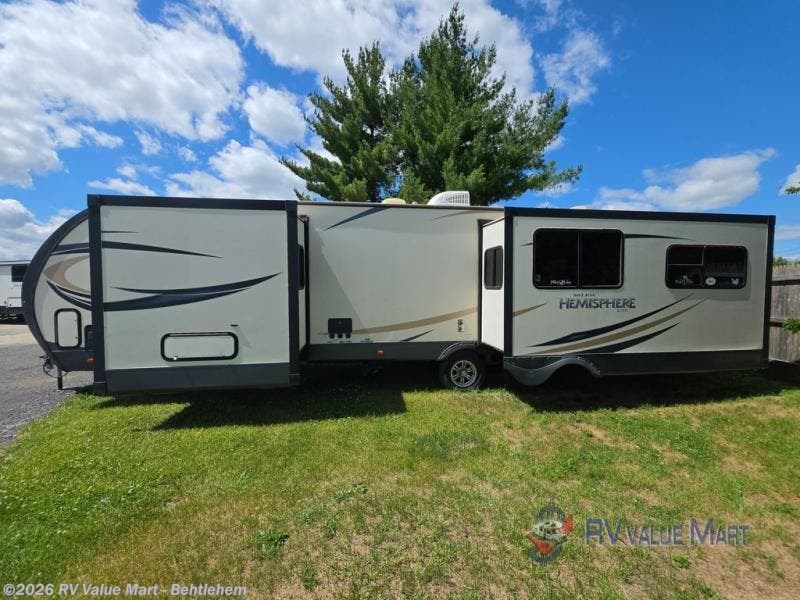 Used 2017 Forest River Salem Hemisphere Lite 326RL available in Bath, Pennsylvania